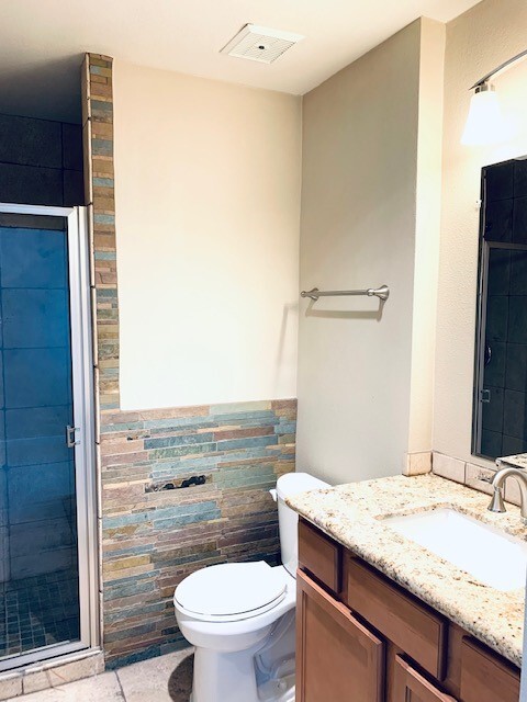 Building Photo - 2409 Bering Dr