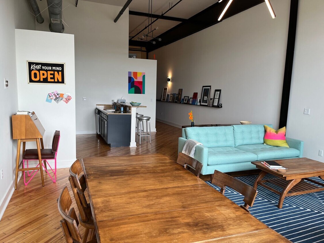 Primary Photo - $2,300 - Spacious Loft in Corktown