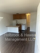 Building Photo - 1714 Stover St