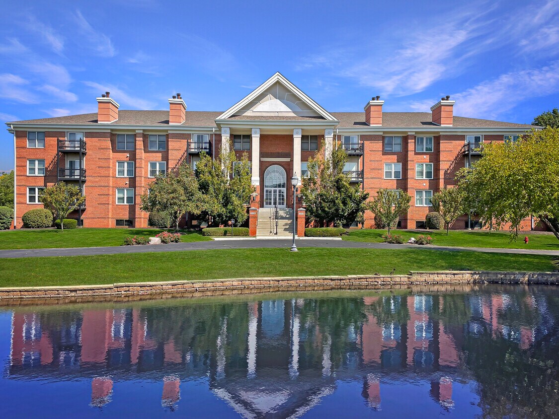 8651 Jaffa Ct Dr E Unit 17, Indianapolis, IN 46260 Condo for Rent in