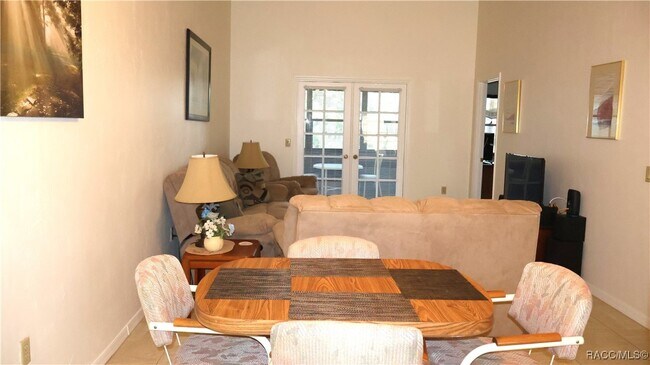 Foto del edificio - 115 E Hartford St