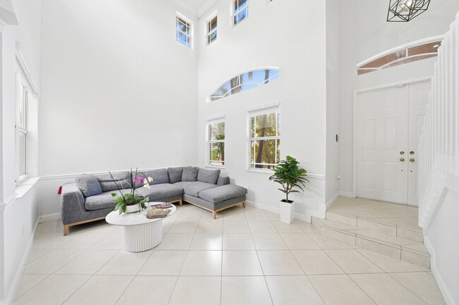 Building Photo - 16372 SW 62nd Ter