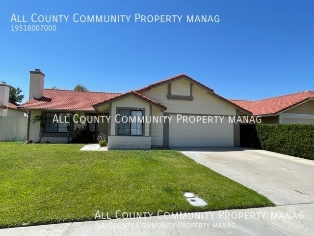 Primary Photo - 31176 Lahontan St