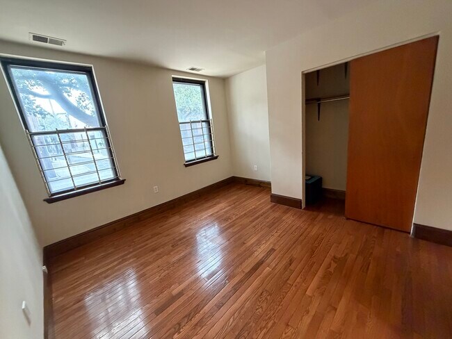 habitación con baño privado - 507 Catharine St