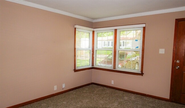 Building Photo - 1116 Bliss Dr