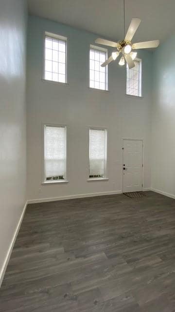 Building Photo - 109 Oak Green Dr