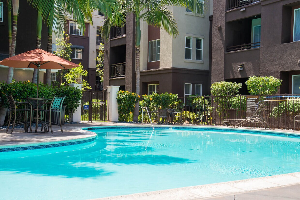 Jefferson at Marina del Rey Apartments 3221 Carter Ave Marina Del Rey