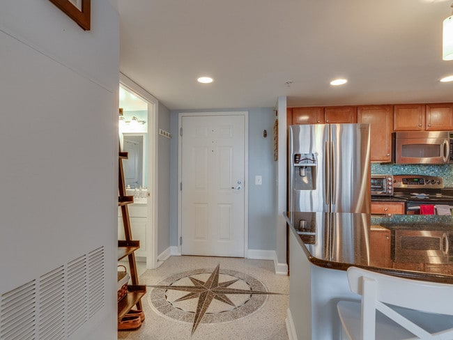 Entry Way - 11800 Sunset Hills Rd