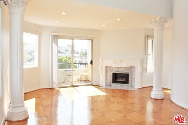 Building Photo - 916 S Shenandoah St