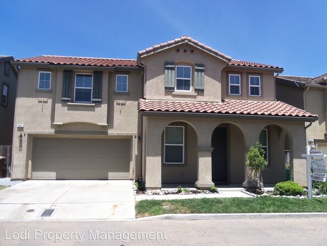 Building Photo - 441 San Pietro Ln