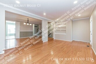 Building Photo - 10110 Walnut Wood Ct