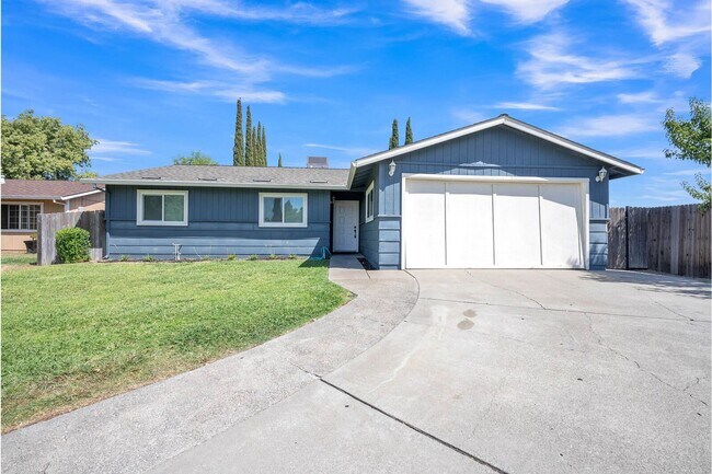 Photo - 15 Sunborg Ct House