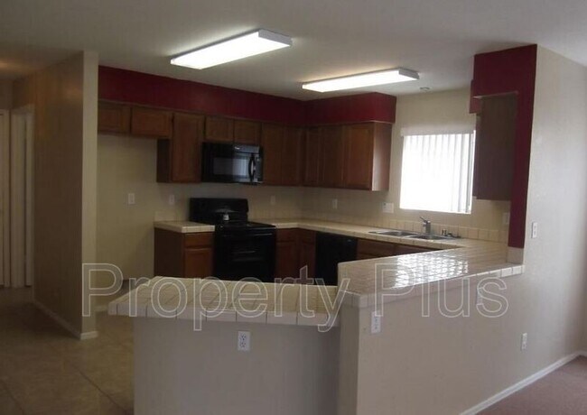 Foto del edificio - 11323 W Loren Ln