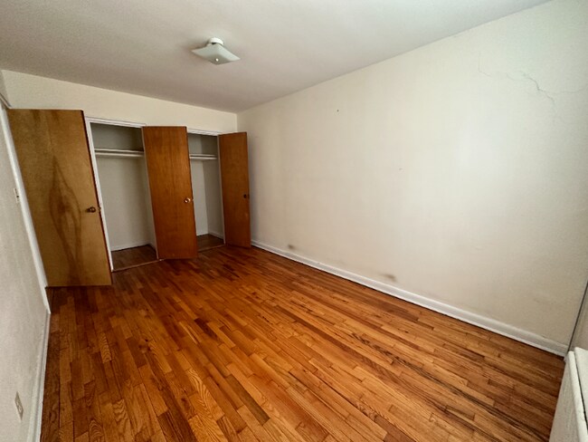Building Photo - 1018 Swinton Ave