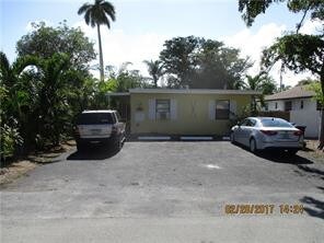 Primary Photo - 822 NE 14th Pl