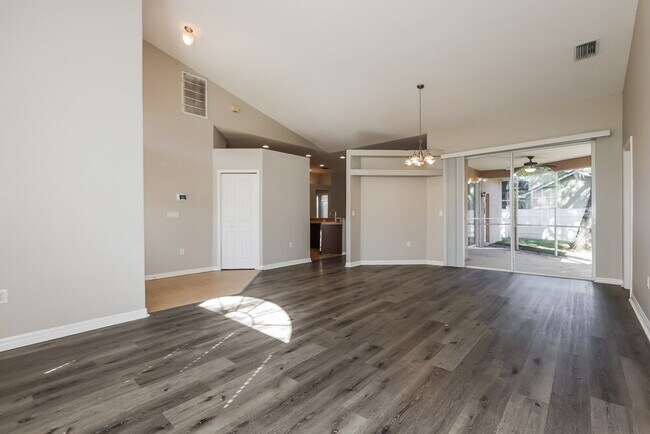 Foto del edificio - 5514 Foxtail Ct