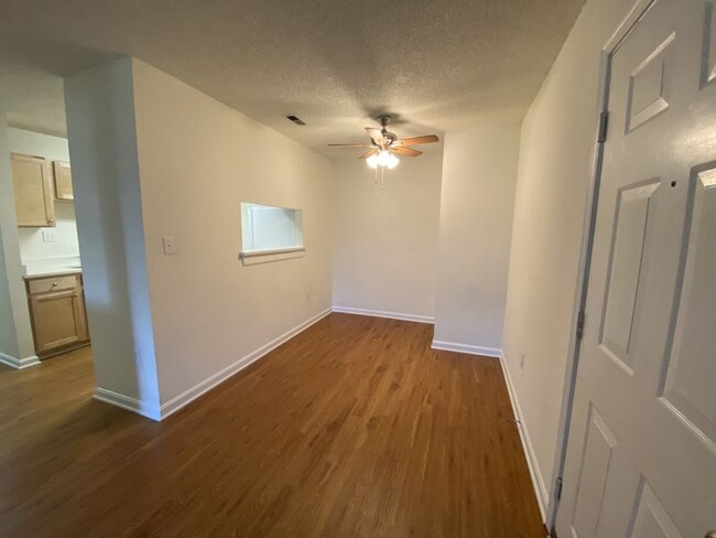 Dining Room - The Aspens Apartments