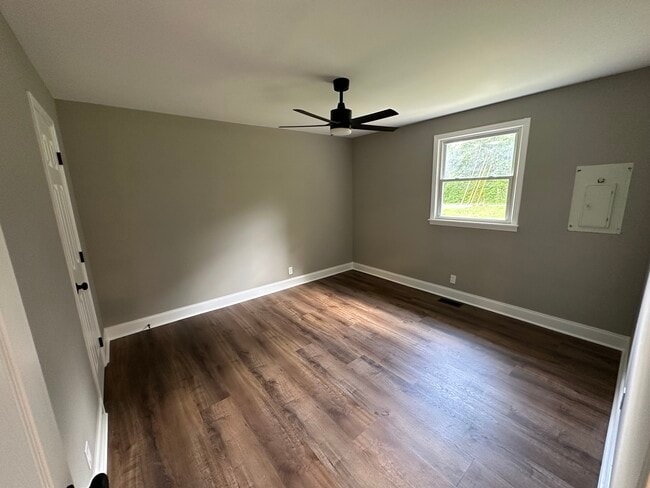 Bedroom2 - 413 Martha Ln