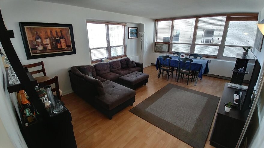 Foto principal - 3950 N Lake Shore Dr