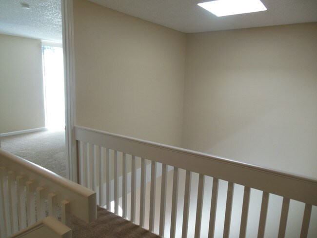 Foto del edificio - 1233 W McKinley Ave