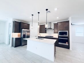 Building Photo - 6975 W Pinnacle Vista Dr