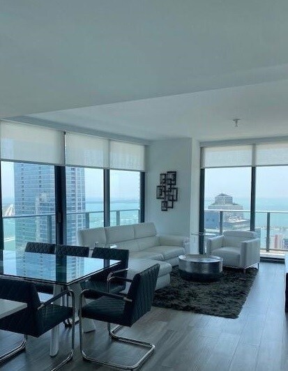 Foto del edificio - 1300 S Miami Ave