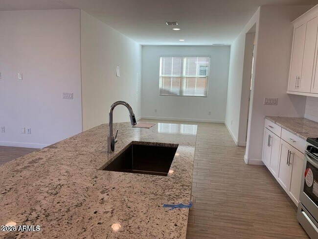 Foto del edificio - 60 E Virgo Pl