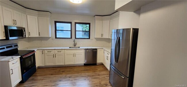 Building Photo - 455 Bedford Ave