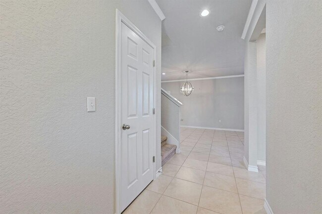 Foto del edificio - 5508 Mickelson Cove