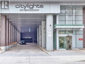 Building Photo - 195 Redpath Ave