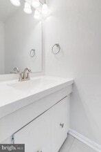 Building Photo - 6332 Teakwood Ct