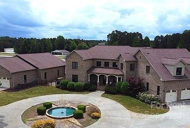 Primary Photo - 123 Hughes Ln
