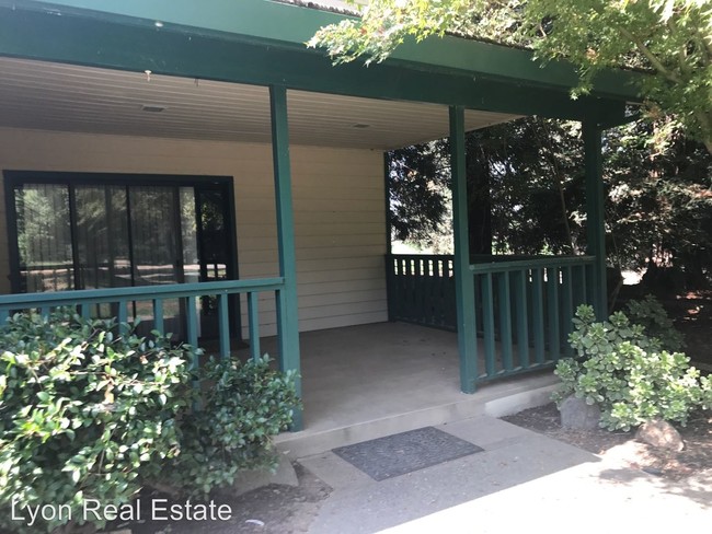 Building Photo - 12930 Mugleston Ln