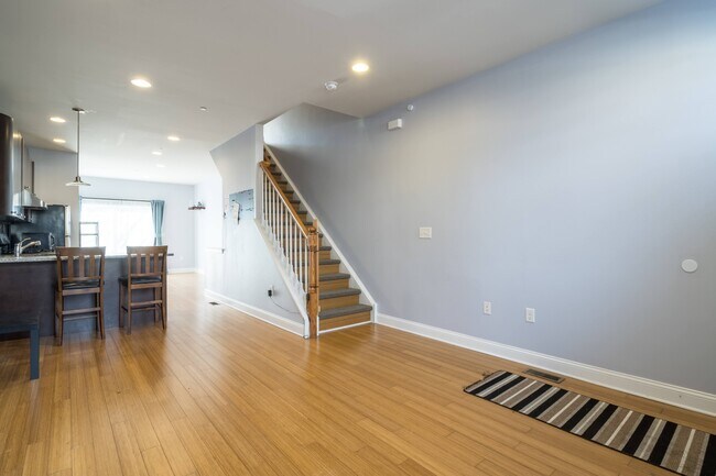 Photo - 421 N 42nd St Townhome