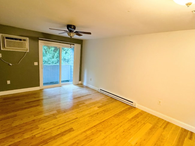 Building Photo - 92 Eastern Ave