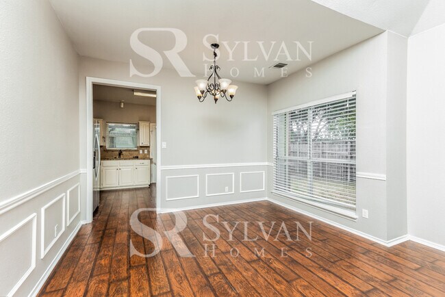 Foto del edificio - Enjoy living the good life in this 3 bedroom, 2 bathroom home