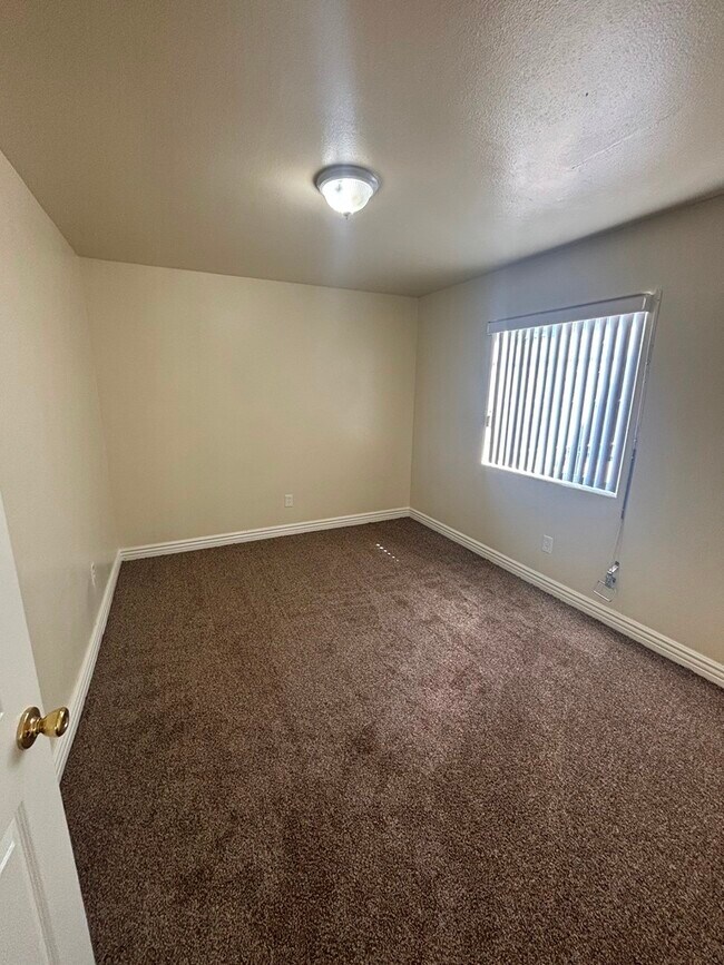 Foto del edificio - 132 E 79th St