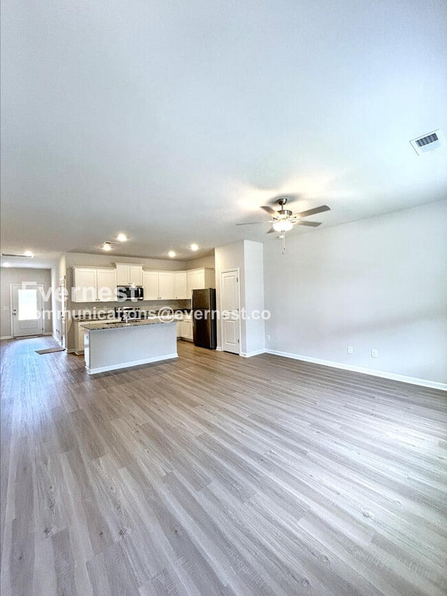 Building Photo - 2172 Willow Gln Dr