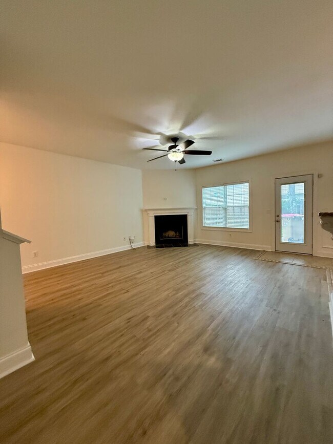 Foto del edificio - Beautiful Home in Mill Creek School District!