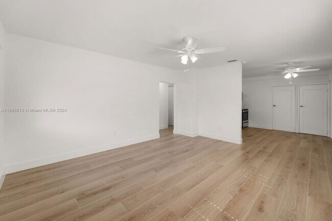 Building Photo - 5170 NW 5th St