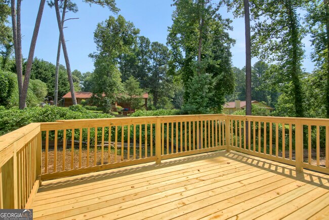 Foto del edificio - 3439 Twin Village Ct SW