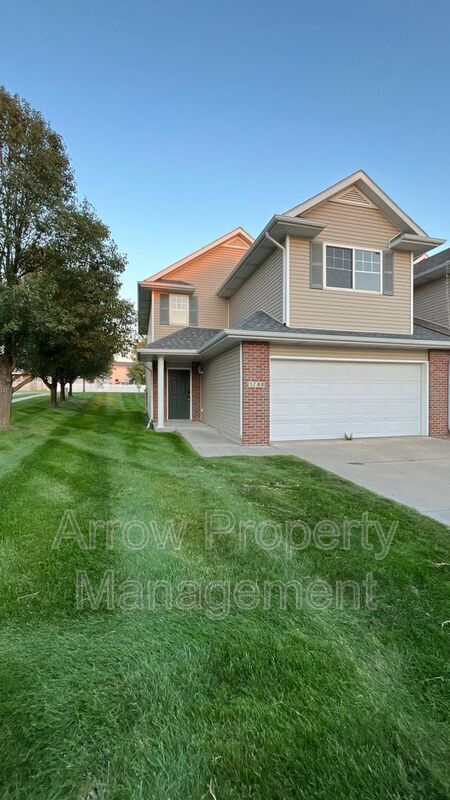 Foto principal - 5788 NW 14th St