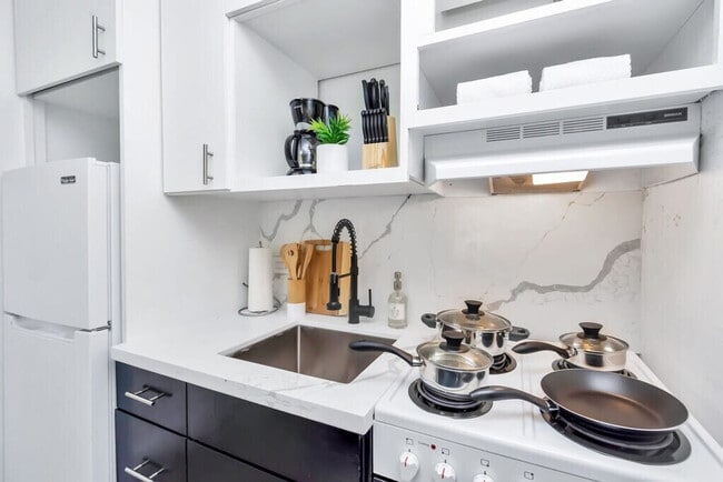 Building Photo - 2620 Arbor St