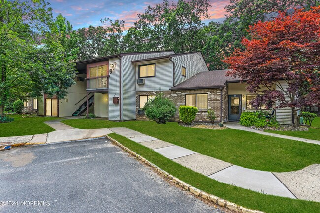 Building Photo - 91 Arrowood Rd