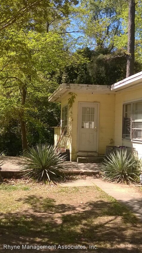 Primary Photo - 3 br, 2 bath House - 1205 Carlton Avenue