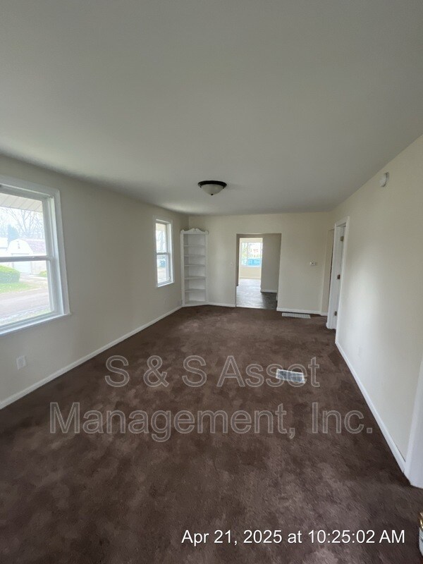 Foto del edificio - 2327 S Pennsylvania Ave