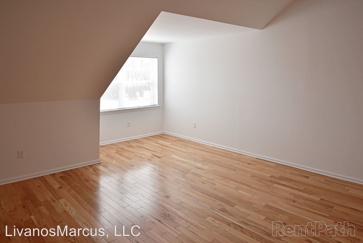 Building Photo - 100 Lansdale Ave
