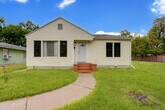 Foto principal - 3330 12th St