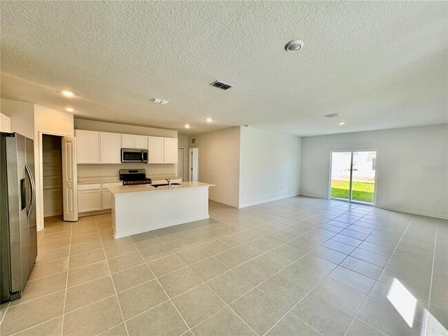 Building Photo - 3567 Kimbrough Dr