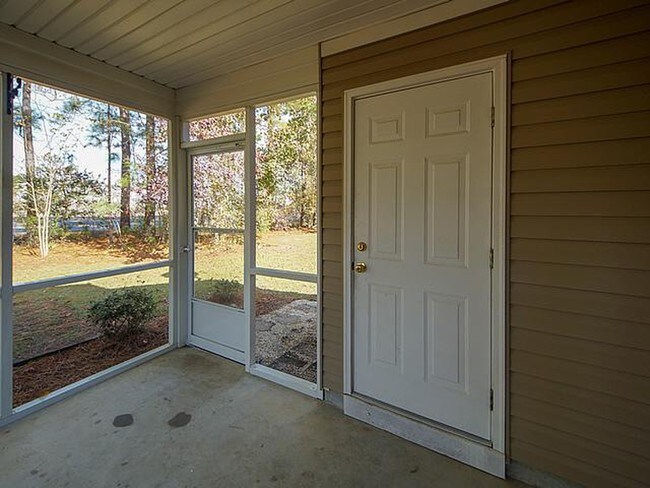 Building Photo - 1256 River Rock Rd